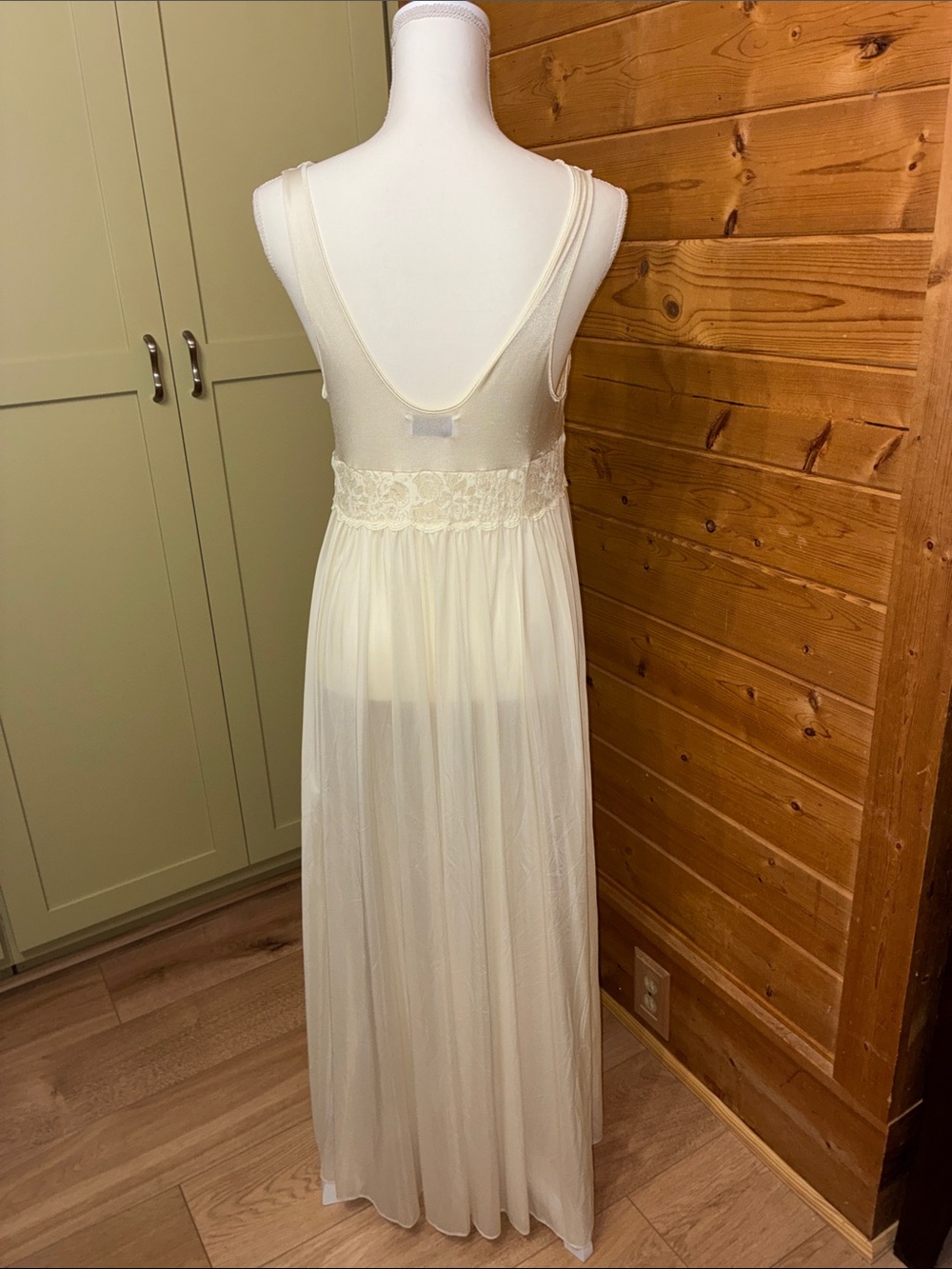 Ivory Peignoir Set - Robe & Gown - L - Picture 5 of 7